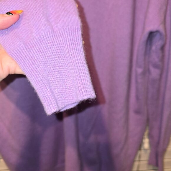 ✨ Jones New York 100% Cashmere V-Neck Sweater – Lavender – Size L ✨ - Picture 5 of 5